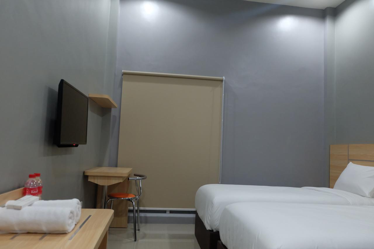 O.R 44 Hotel Bengkulu Zewnętrze zdjęcie